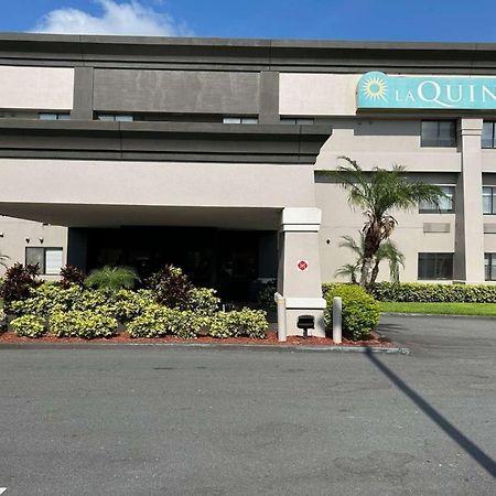 La Quinta By Wyndham Orlando South Hotell Williamsburg Eksteriør bilde